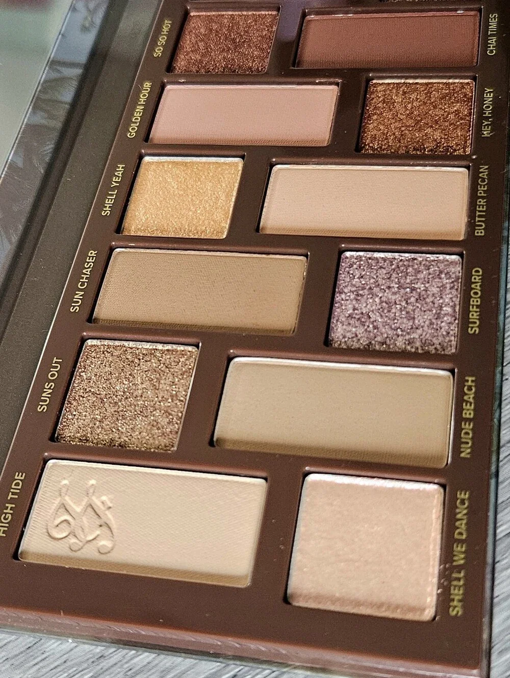 TOO FACED Born This Way Sunset Stripped Eyeshadow Palette NEW MSRP $58